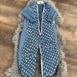 Ergo pouch sleep suit. 8-24 months